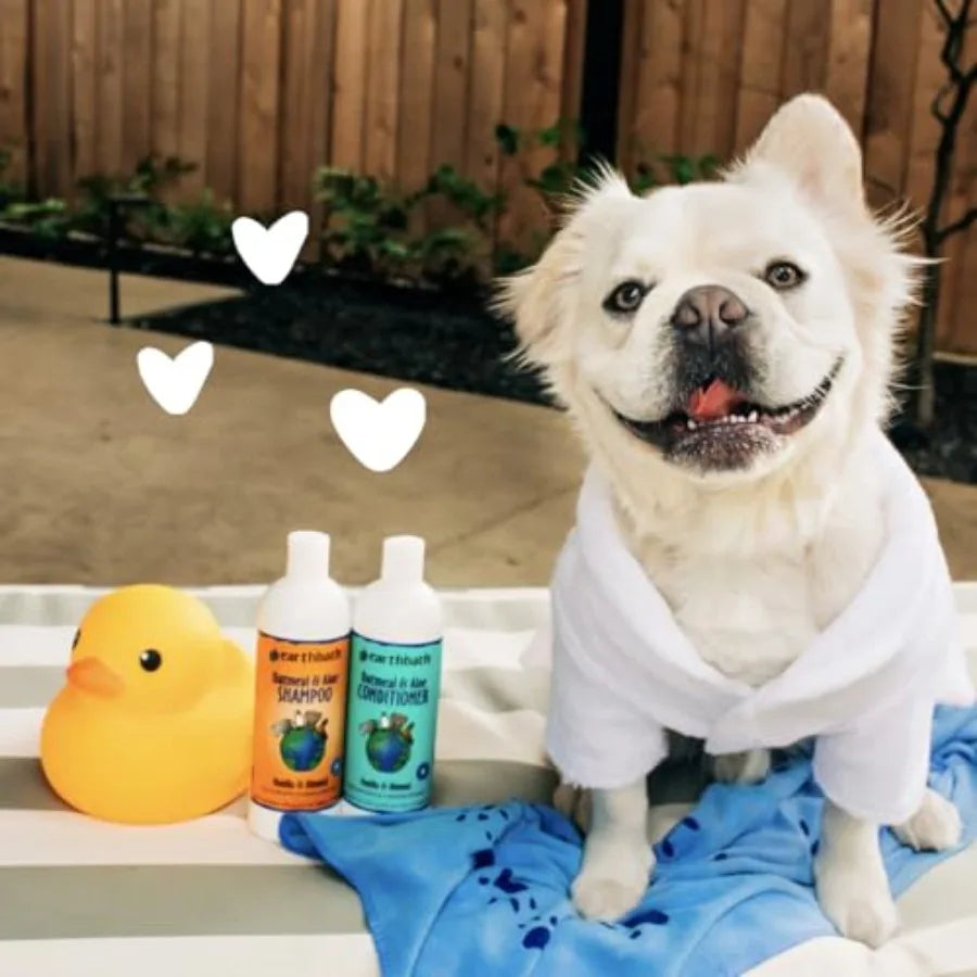 Oatmeal Aloe Dog Shampoo and Conditioner Set with Hypoallergenic Wipes